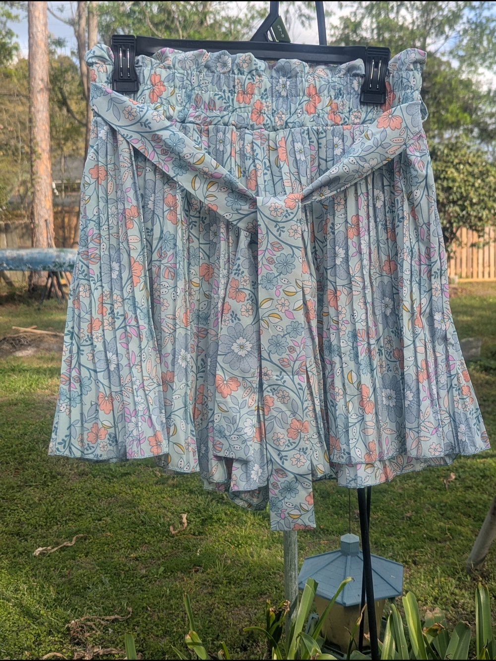 Floral Pleated Belted Shorts - Light Blue with Pink Flowers
